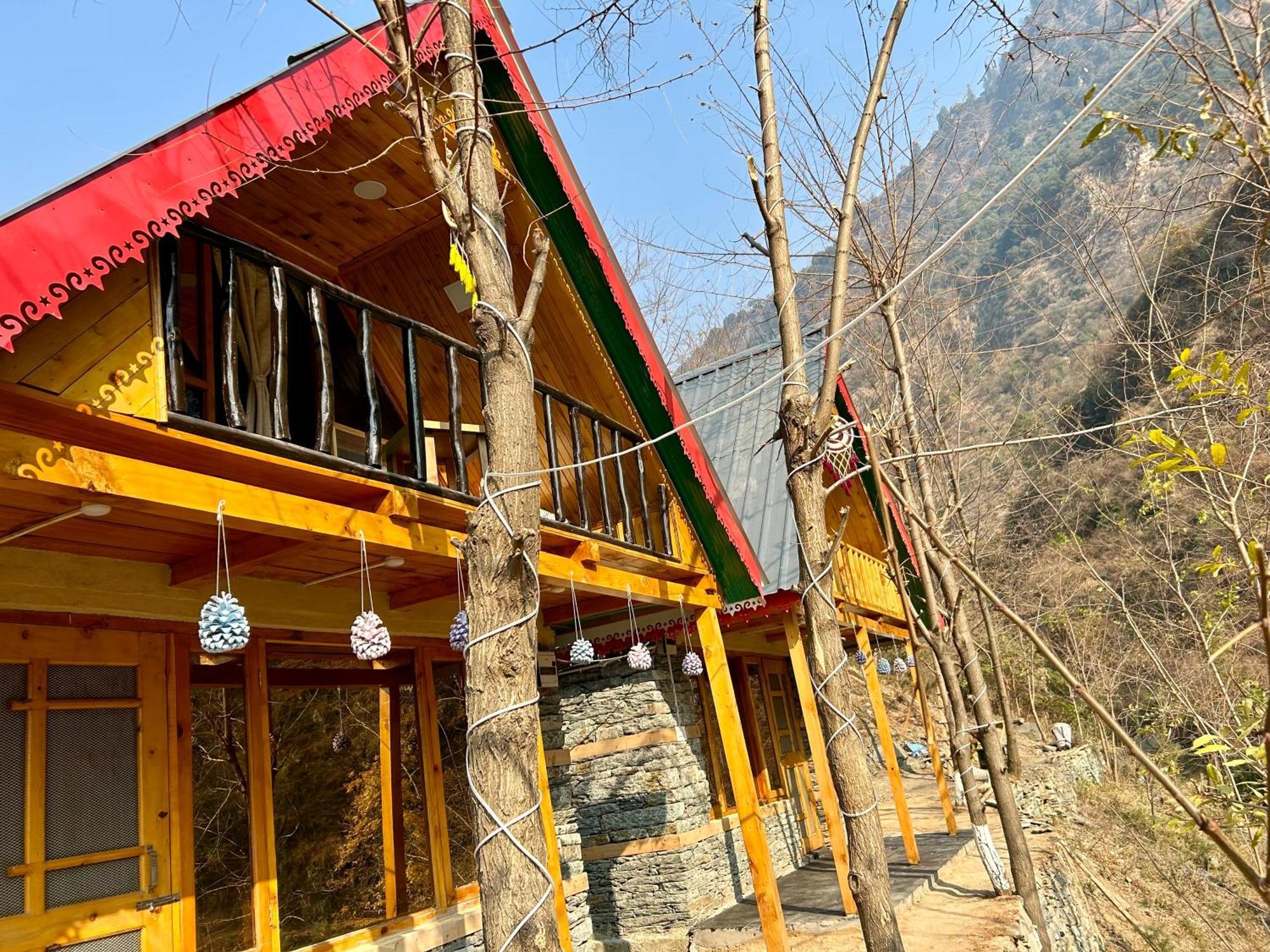 Sainj Riverside Cottages Екстер'єр фото