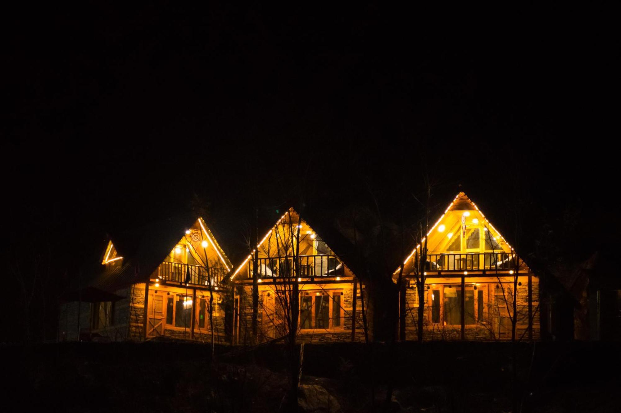 Sainj Riverside Cottages Екстер'єр фото